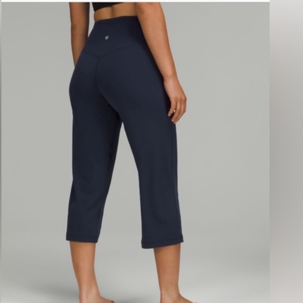 Women's Lululemon Align High Rise Wide Leg Crop 23"